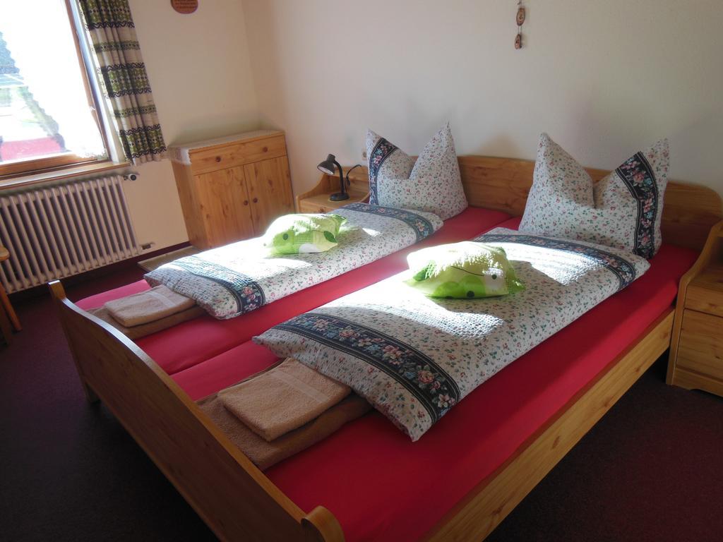 Gasthaus Lamm Hotel Todtnau Room photo